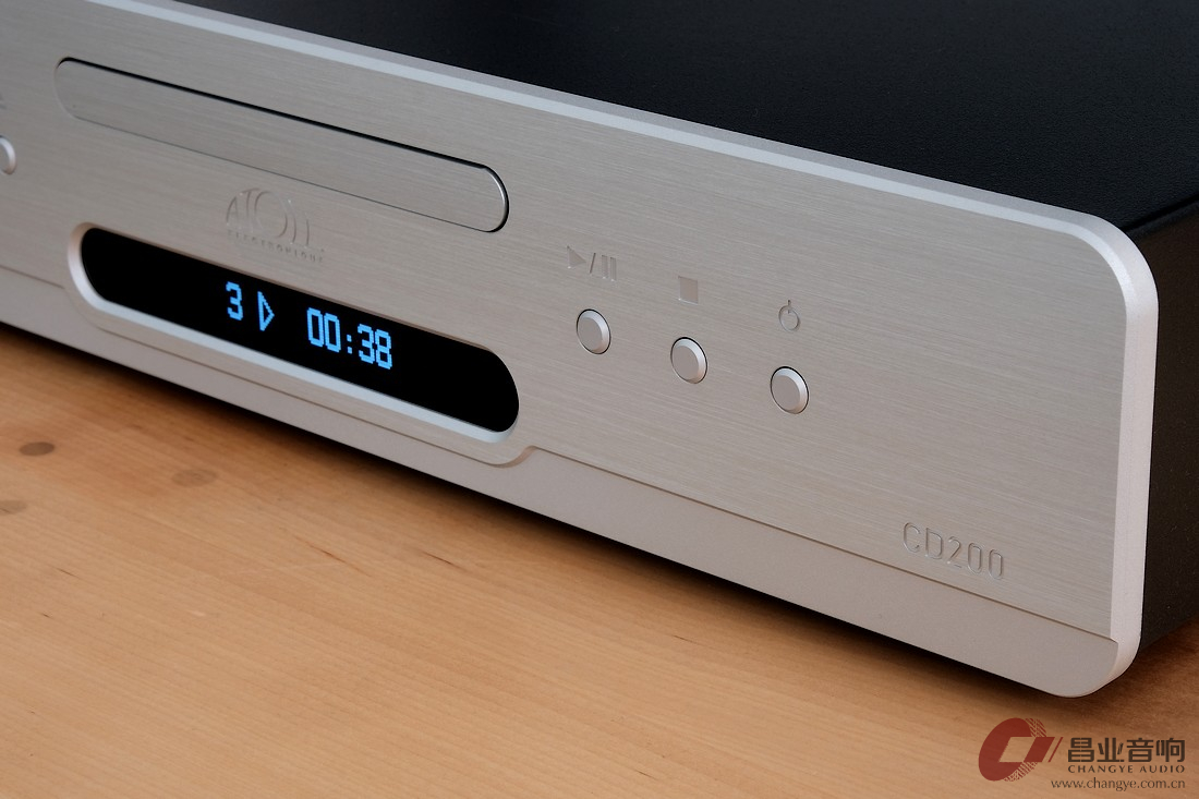 test-high-end-audio-cd-player-atoll-cd-200-signature.jpg