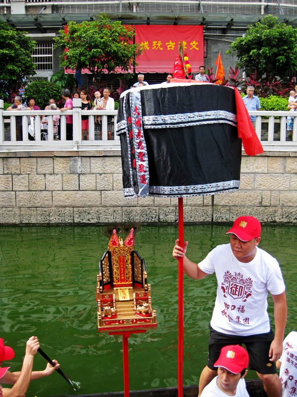 北帝行宫在船上 (3).jpg