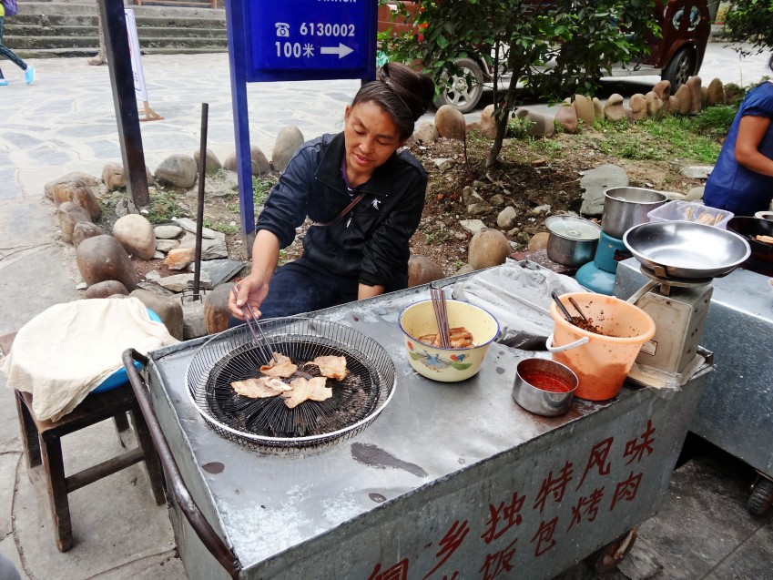 街边 烧肉 .JPG